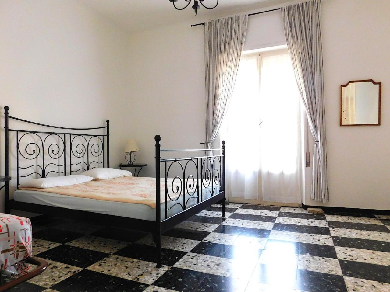 Spazioso Appartamento Vista Mare, Λεβάντο Εξωτερικό φωτογραφία